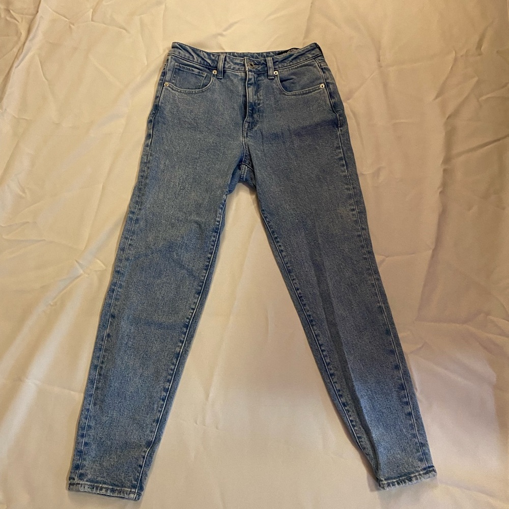 Blue Buffalo Mom Jeans